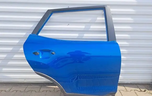 KIA Stonic Front door