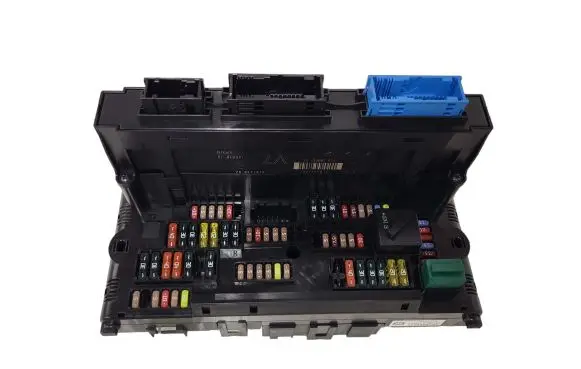 BMW 5 F10 F11 Comfort/convenience module 10681810 016704871