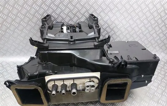 BMW 7 E65 E66 Interior heater climate box assembly 8379945
