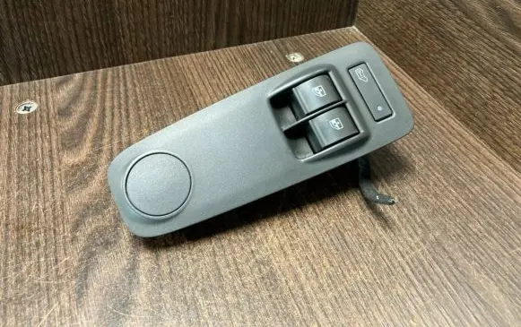 Fiat Ducato Electric window control switch B569