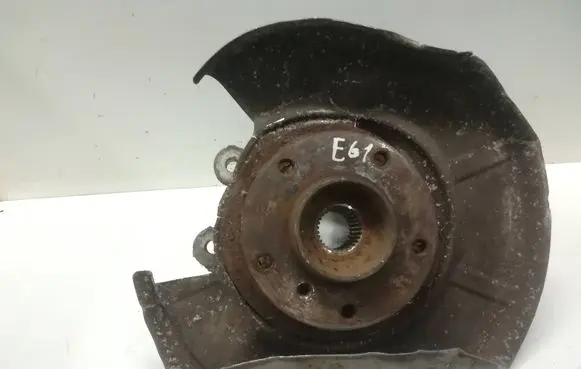 BMW 5 E60 E61 Rear wheel hub