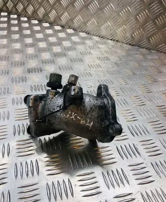 Toyota Corolla E120 E130 other engine part