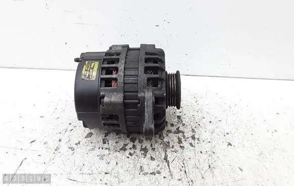 KIA Cerato Generator/alternator 3730023600