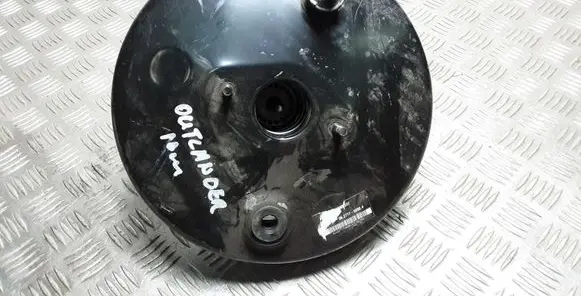Mitsubishi Outlander Brake booster