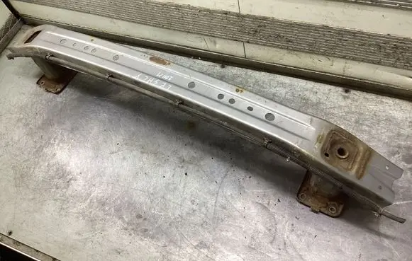 Front bumper cross member