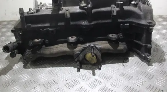 Engine head