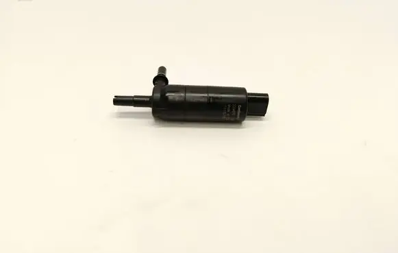 Honda Civic IX Windscreen/windshield washer pump 3304876