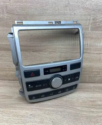Toyota Avensis Verso Climate control unit 5590044490
