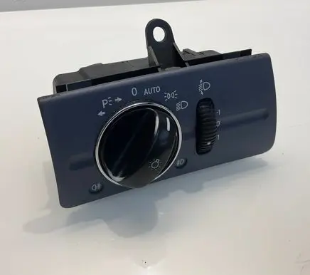 Light switch