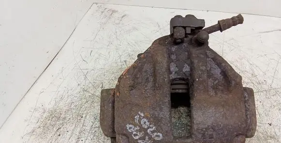 Mercedes-Benz Vito Viano W638 Front brake caliper