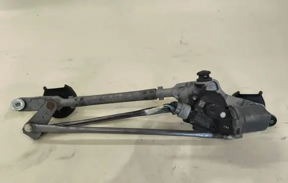 Subaru Outback (BS) Front wiper linkage and motor 86511AL02A AX1593006300