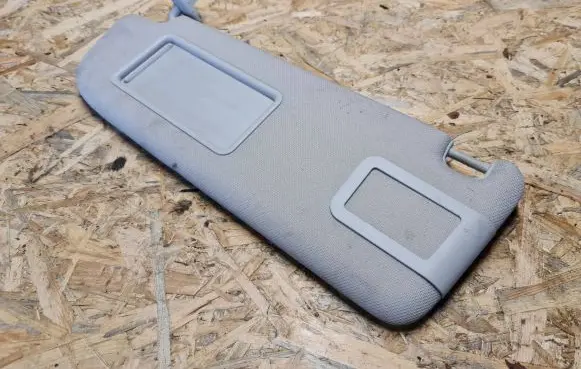 Audi A6 S6 C6 4F Sun visor 4F0857551