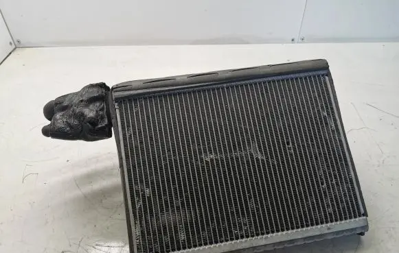 Toyota Auris E180 Air conditioning (A/C) radiator (interior) MF447500