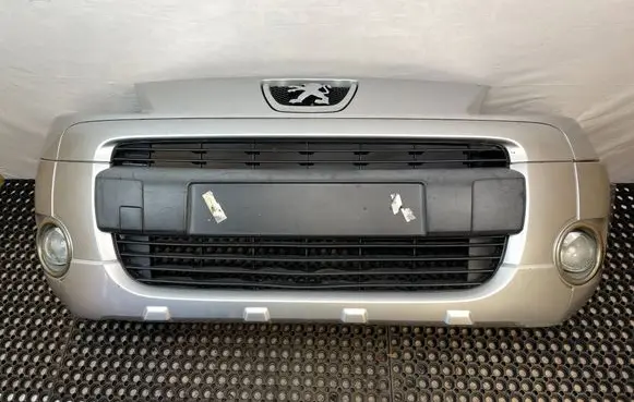 Peugeot Partner Front bumper