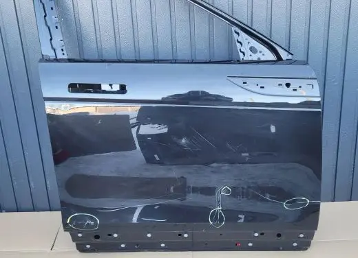 Land Rover Evoque II Front door