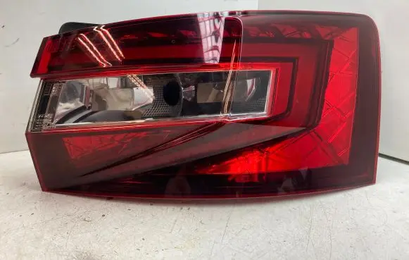 Skoda Superb B8 (3V) Rear/tail lights 3V9945208