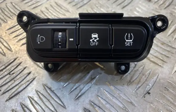 KIA Picanto Multifunctional control switch/knob 93710G6070 120025737