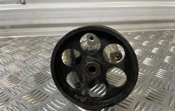 Renault Laguna II Power steering pump