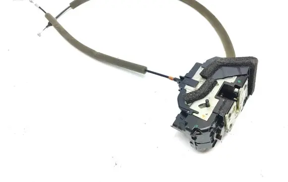 Renault Kadjar Rear door lock