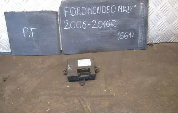 Ford Mondeo MK IV Door control unit/module 7G9T14B534AD