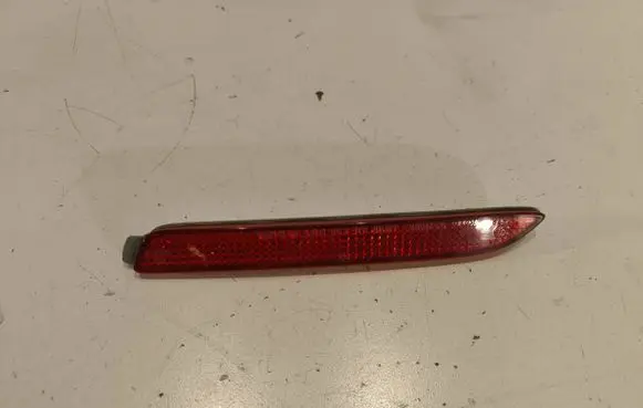 Toyota RAV 4 (XA50) Rear tail light reflector 5317601
