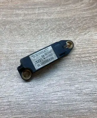 Audi A3 S3 8L Airbag deployment crash/impact sensor 8L0959643B