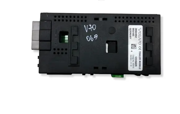 Volvo V70 Tow bar trailer control unit/module 30664652 12245629