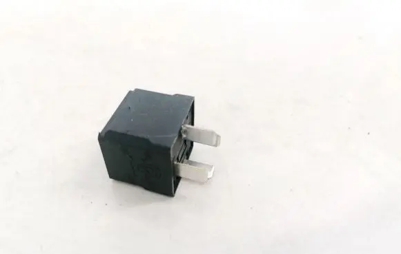 Mercedes-Benz CLC CL203 Other relay A0025421319 4RA00779100