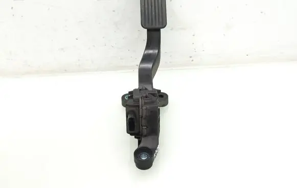 Hyundai Ioniq Accelerator throttle pedal 35191G2100 32740G2100