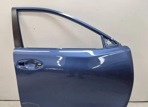 Nissan X-Trail T32 Front door