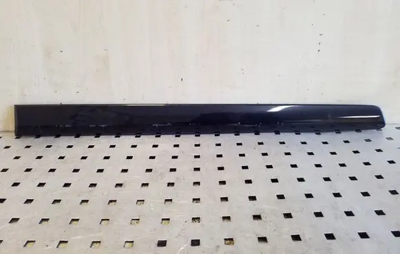 Volkswagen Polo IV 9N3 Rear door trim (molding) 6Q4853754A