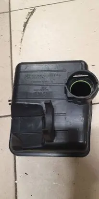 BMW 5 F10 F11 Intake resonator 8512249