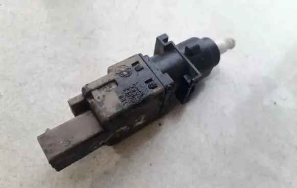 Lancia Musa Brake pedal sensor switch 46840511 10298