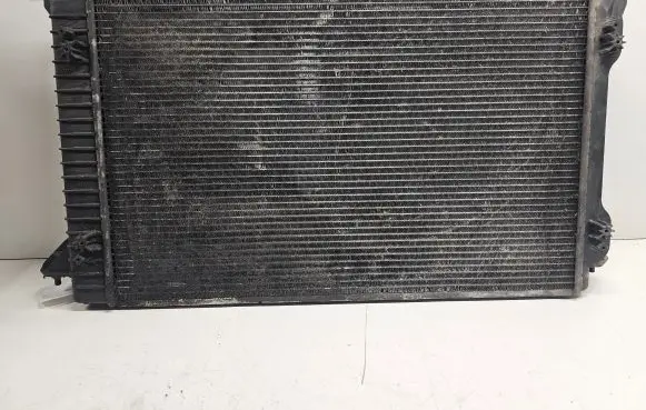 Coolant radiator