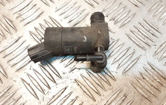 Ford C-MAX I Windscreen/windshield washer pump 1S7117K624FD
