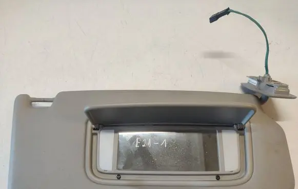Volvo XC60 Sun visor
