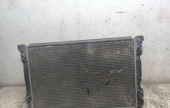 Audi A4 S4 B6 8E 8H Coolant radiator 8E0121251