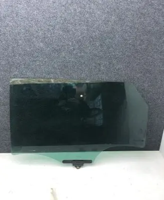 Hyundai Tucson TL Rear door window glass M85AS3
