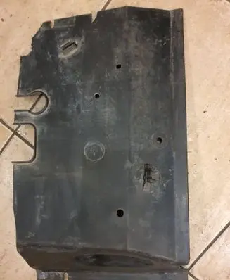 Volkswagen Transporter - Caravelle T4 Other engine bay part 701915437
