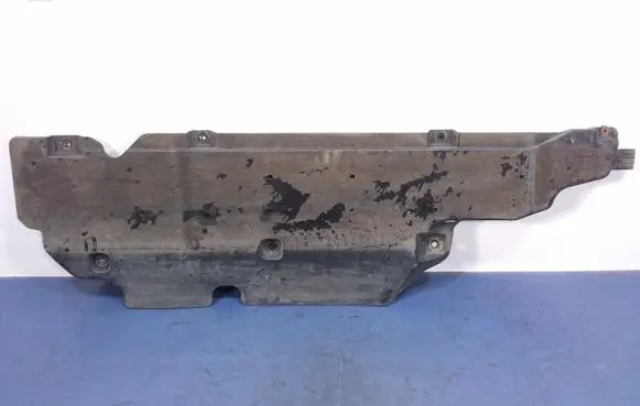 Renault Clio I Front underbody cover/under tray 555273588R