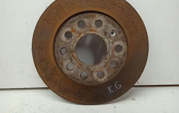 Volkswagen Touran II Rear brake disc