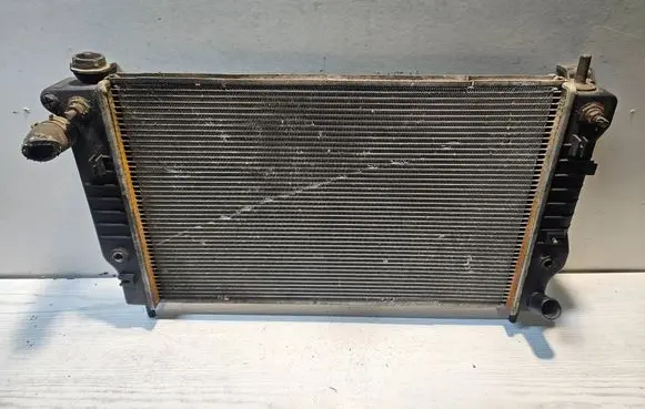 Ford Mondeo Mk III Coolant radiator 27A4893BB83