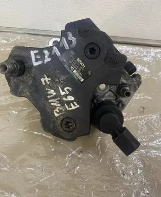 BMW 7 E65 E66 Fuel injection high pressure pump 0445010126 E2113