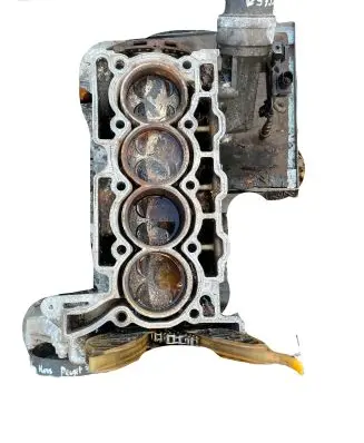 Peugeot 308 Engine block 