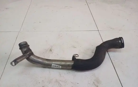 Intercooler hose/pipe
