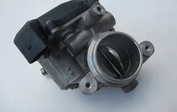 Audi A3 S3 A3 Sportback 8P Throttle body valve 04L128063N