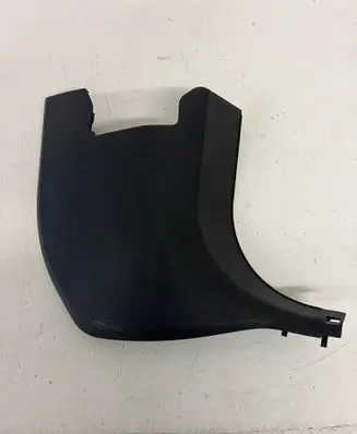 Foot area side trim