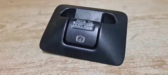 Volvo XC60 Hand parking brake switch 31334637