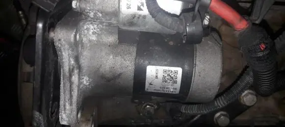 Fiat Punto (188) Starter motor