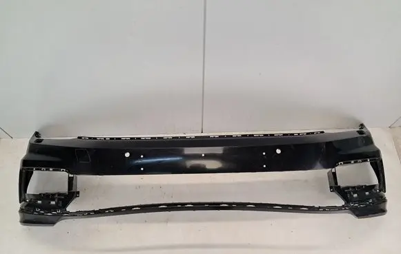 Volkswagen PASSAT B8 Front bumper 3G0807221D Z2675